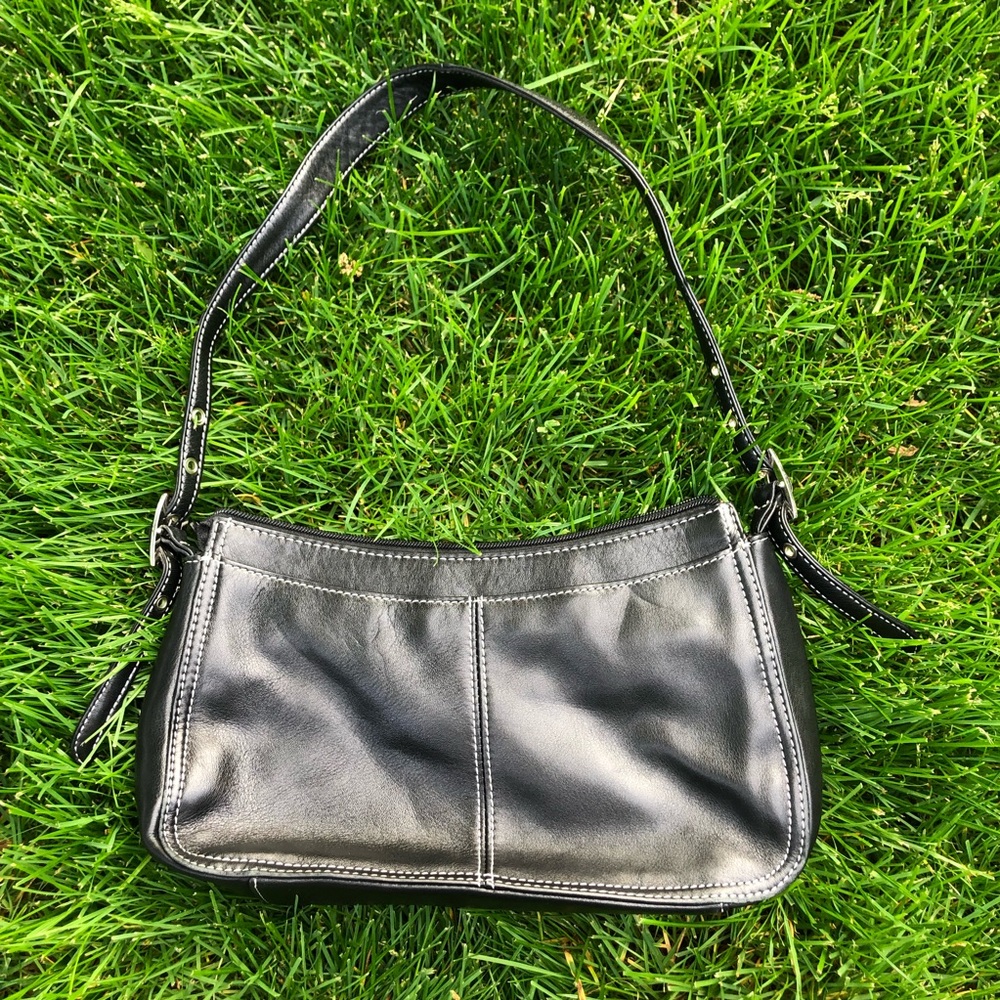 Black Leather Etienne Aigner Purse - Picture 2 of 10